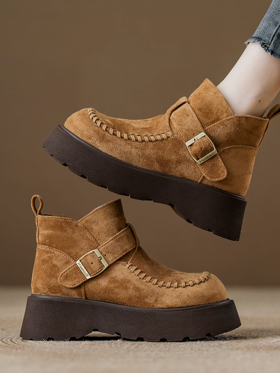 Giày bốt ngắn Birkenstock nữ, giày bốt Martin đế dày tăng chiều cao phong cách Anh, mẫu mới thu 2025, giày bốt nữ cao cổ da lộn retro.