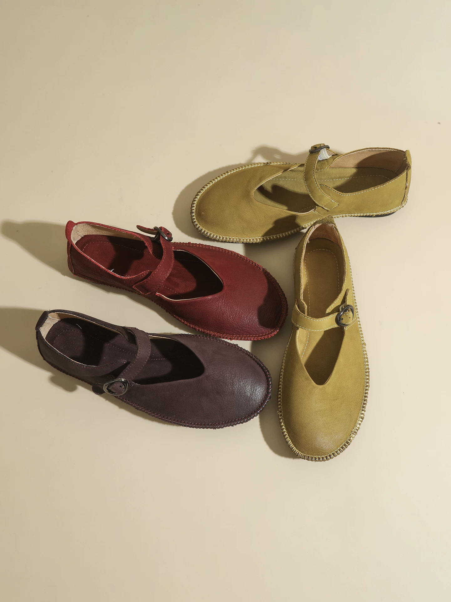 Giày Mary Jane quai ngang dành cho nữ, làm từ da bò lớp trên cùng, giày nữ thủ công vintage, kiểu mới mùa hè 2026, giày đế mềm đế bằng.