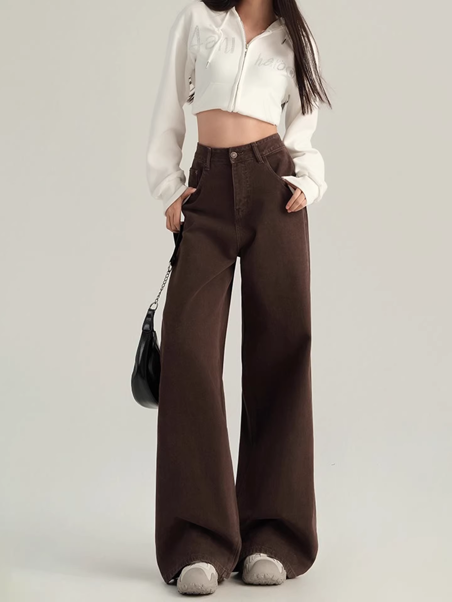 Quần jeans ống rộng màu cà phê La Chapelle dành cho nữ, mẫu mới thu đông 2025, kiểu vintage, cạp cao, dáng rộng, dài chấm đất, thẳng.