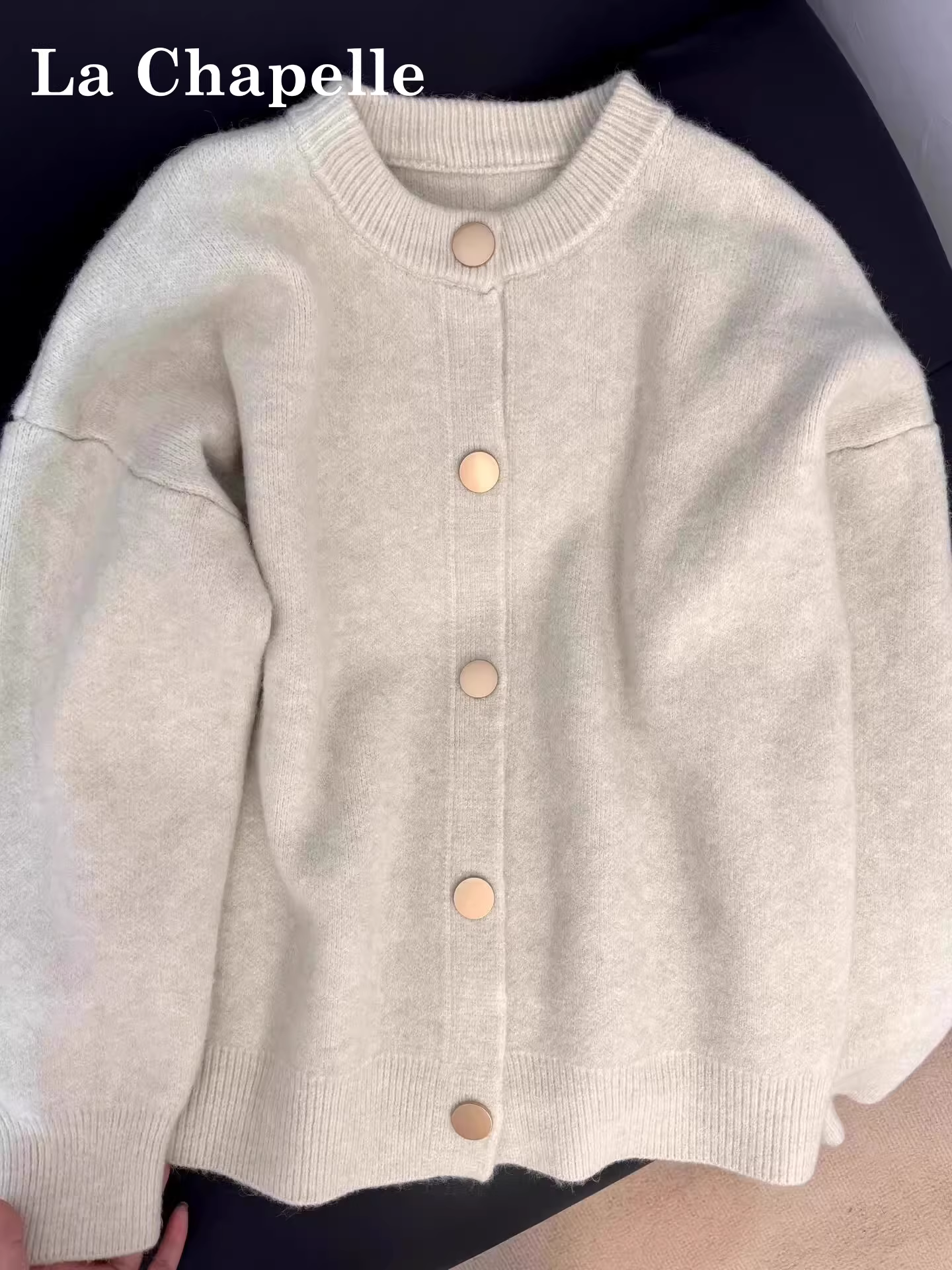 Áo cardigan len dệt kim cổ tròn tay dài phong cách Hàn Quốc La Chapelle dành cho nữ, mẫu mới thu đông 2025, kiểu dáng nhỏ nhắn