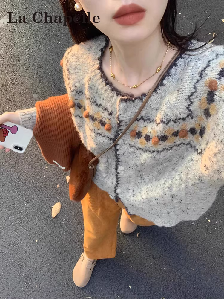 Áo len dệt kim dáng rộng màu xám La Chapelle phong cách lười biếng dành cho nữ, mẫu mới thu đông 2025