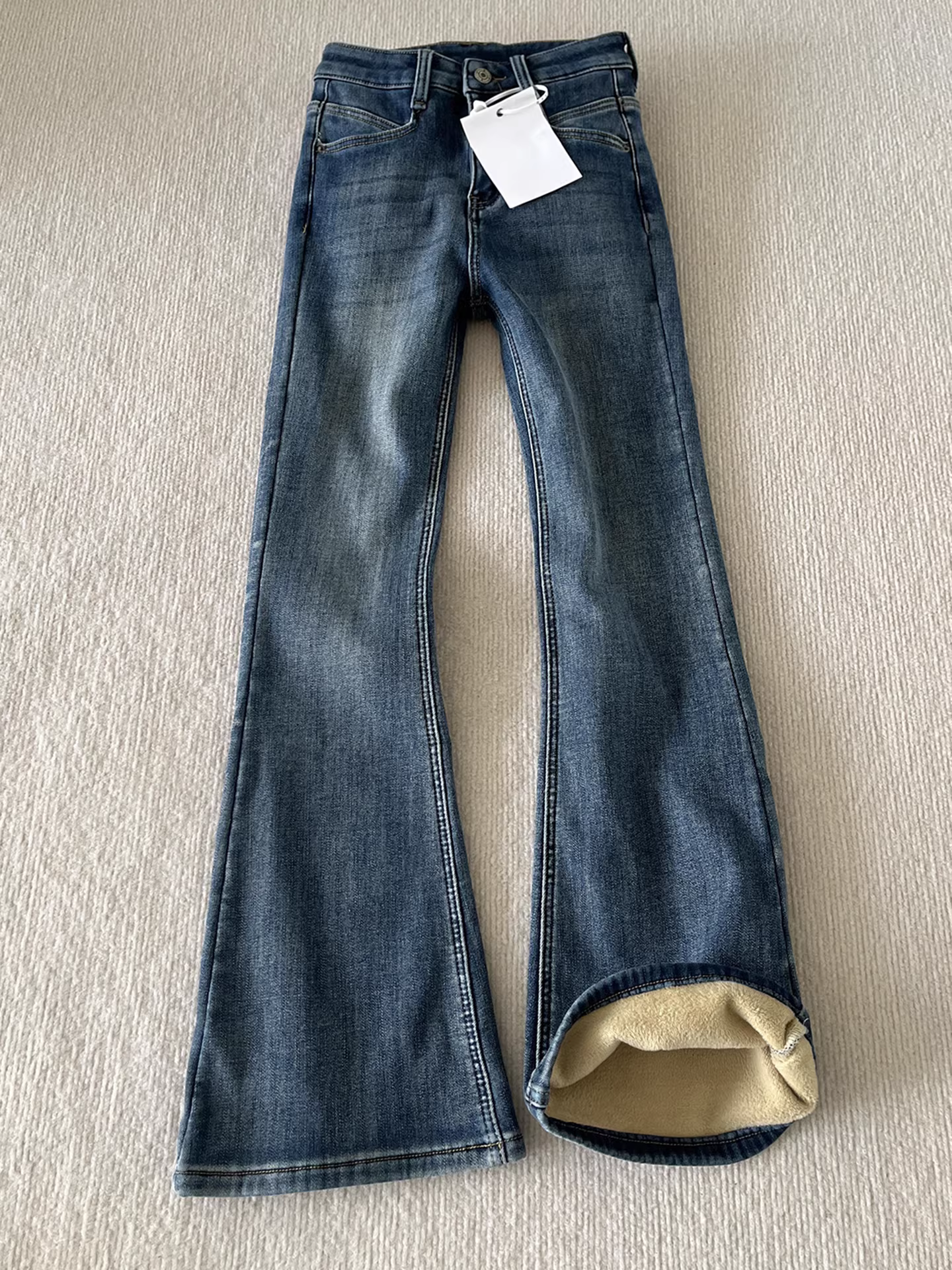 Quần jeans ống loe dày dặn lót lông cừu La Chapelle dành cho nữ, mẫu mới thu đông 2025, cạp cao, tôn dáng