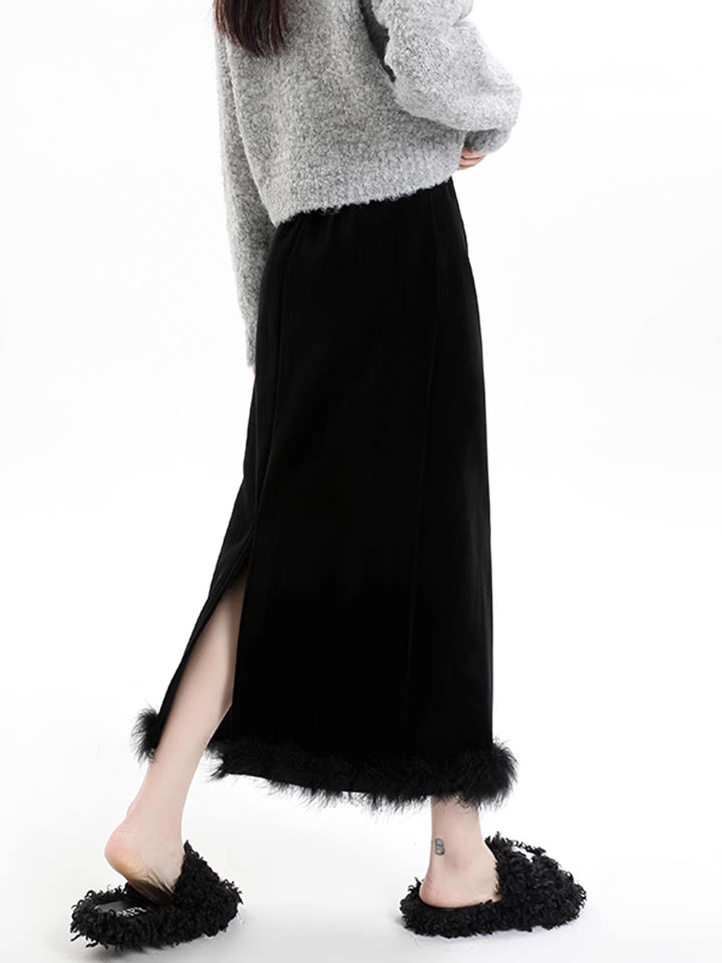 Váy dạ dày lót lông cừu đen La Chapelle dành cho nữ, mẫu mới thu đông 2025, dáng chữ A, dài qua gối, cạp cao