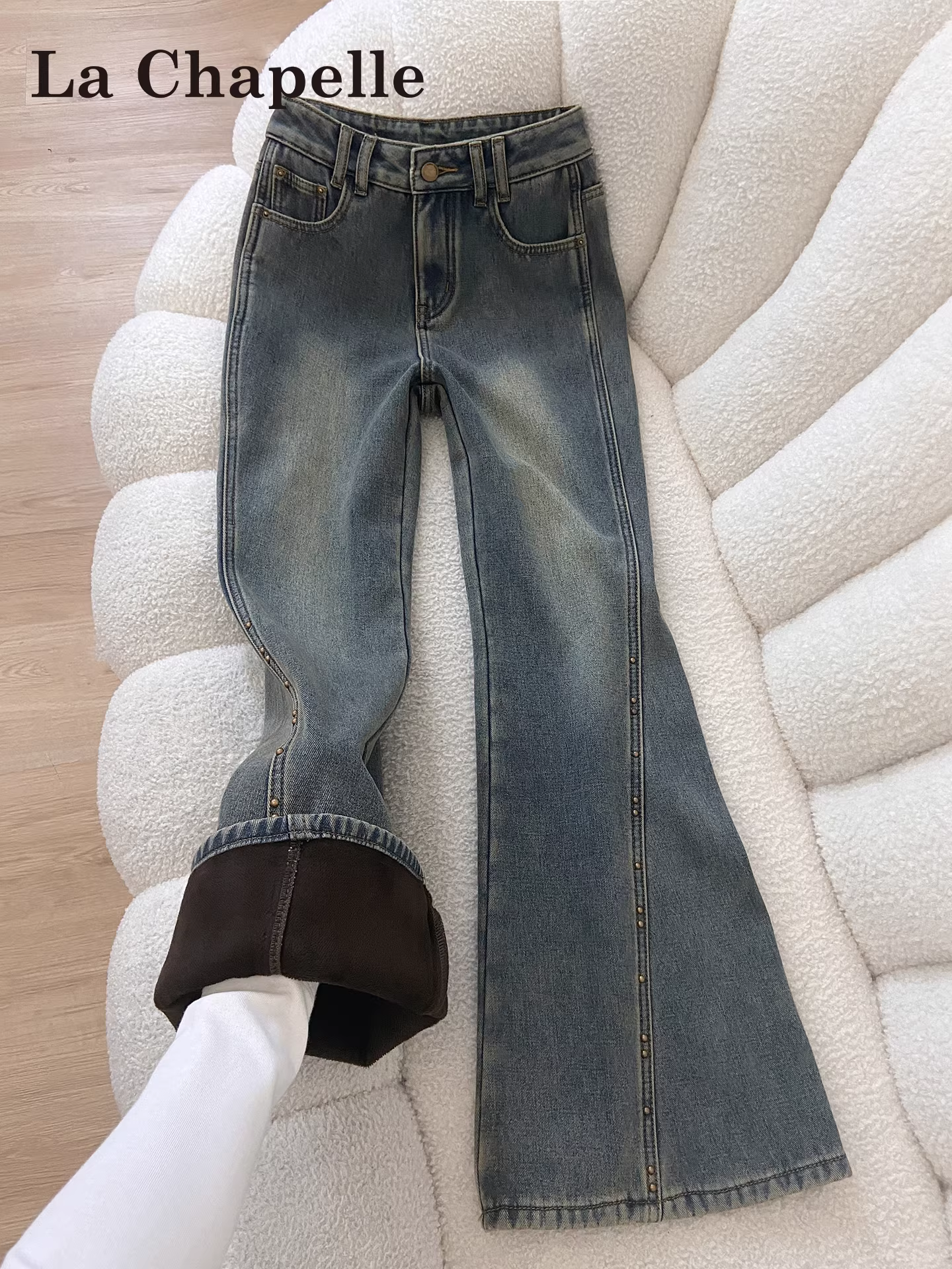 Quần jeans ống loe lót lông dày kiểu La Chapelle dành cho nữ, mẫu mới thu đông 2025, cạp cao, dáng nhỏ nhắn