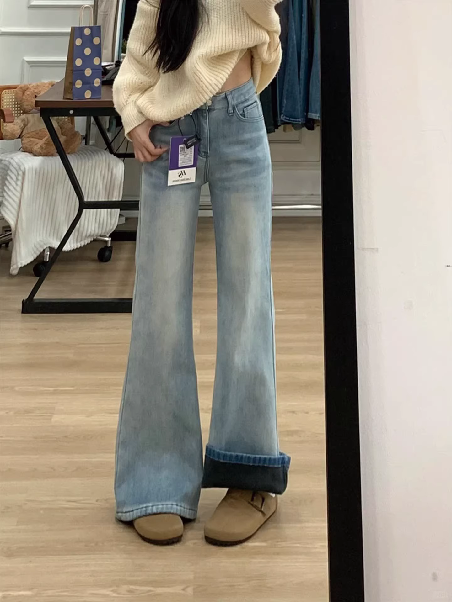 Quần jeans ống loe dày dặn lót lông cừu La Chapelle dành cho nữ, mẫu mới thu đông 2025, kiểu dáng ôm dáng, cạp cao