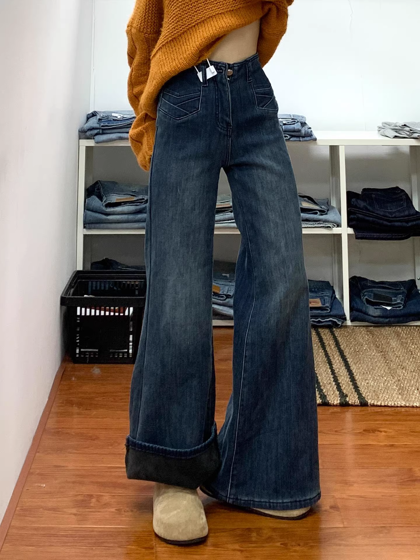 Quần jeans nữ La Chapelle lót lông dày, dáng loe, kiểu mới thu đông 2025, ôm dáng, không bó sát, kiểu chuông