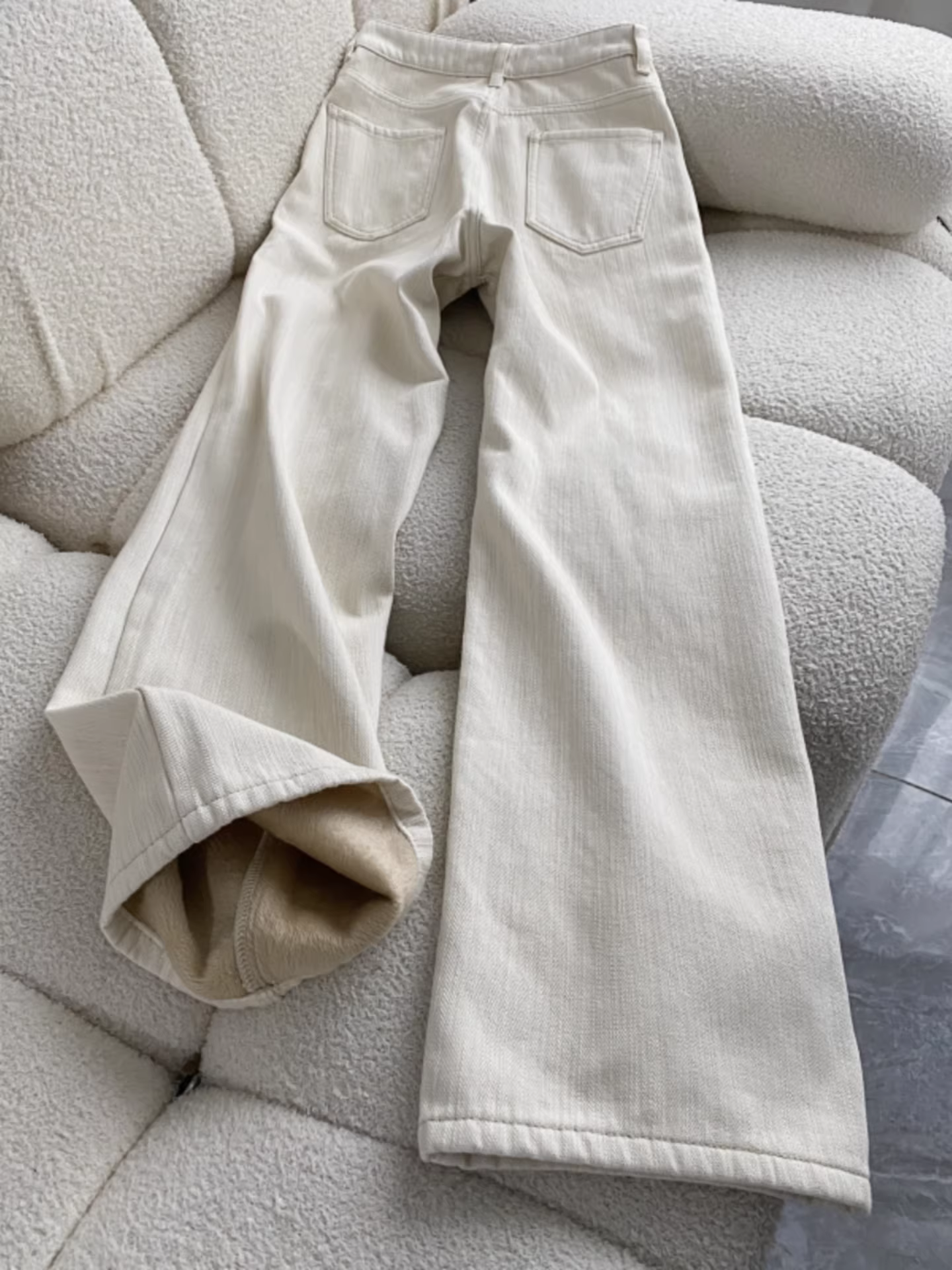 Quần jeans ống rộng lót lông cừu La Chapelle dành cho nữ, mùa thu đông 2025, kiểu dáng mới, cạp cao, tôn dáng, dáng thẳng.