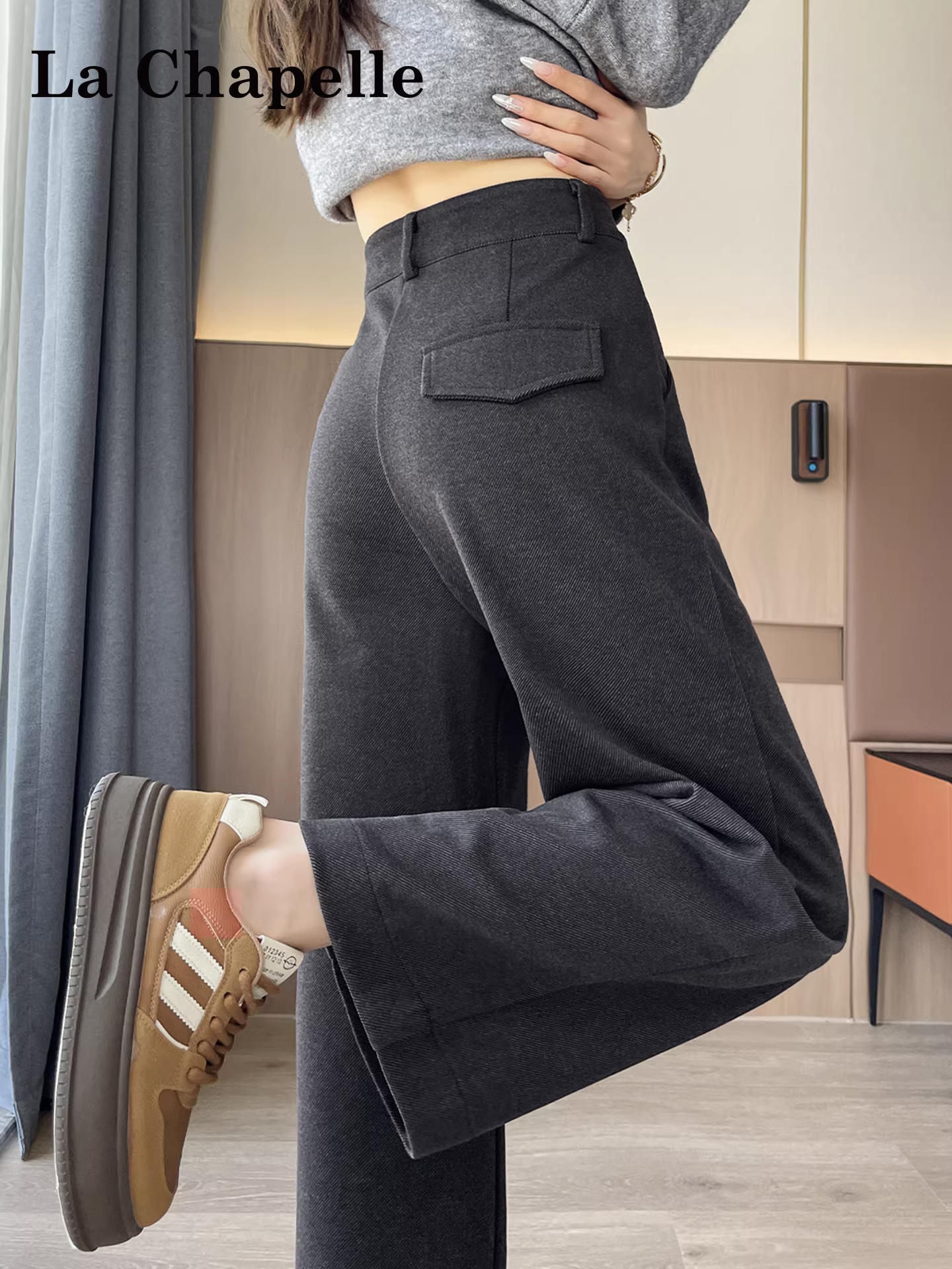 Quần ống rộng lót lông cừu màu xám La Chapelle dành cho nữ 2025 mới thu đông dáng rộng lưng cao quần thẳng thường ngày