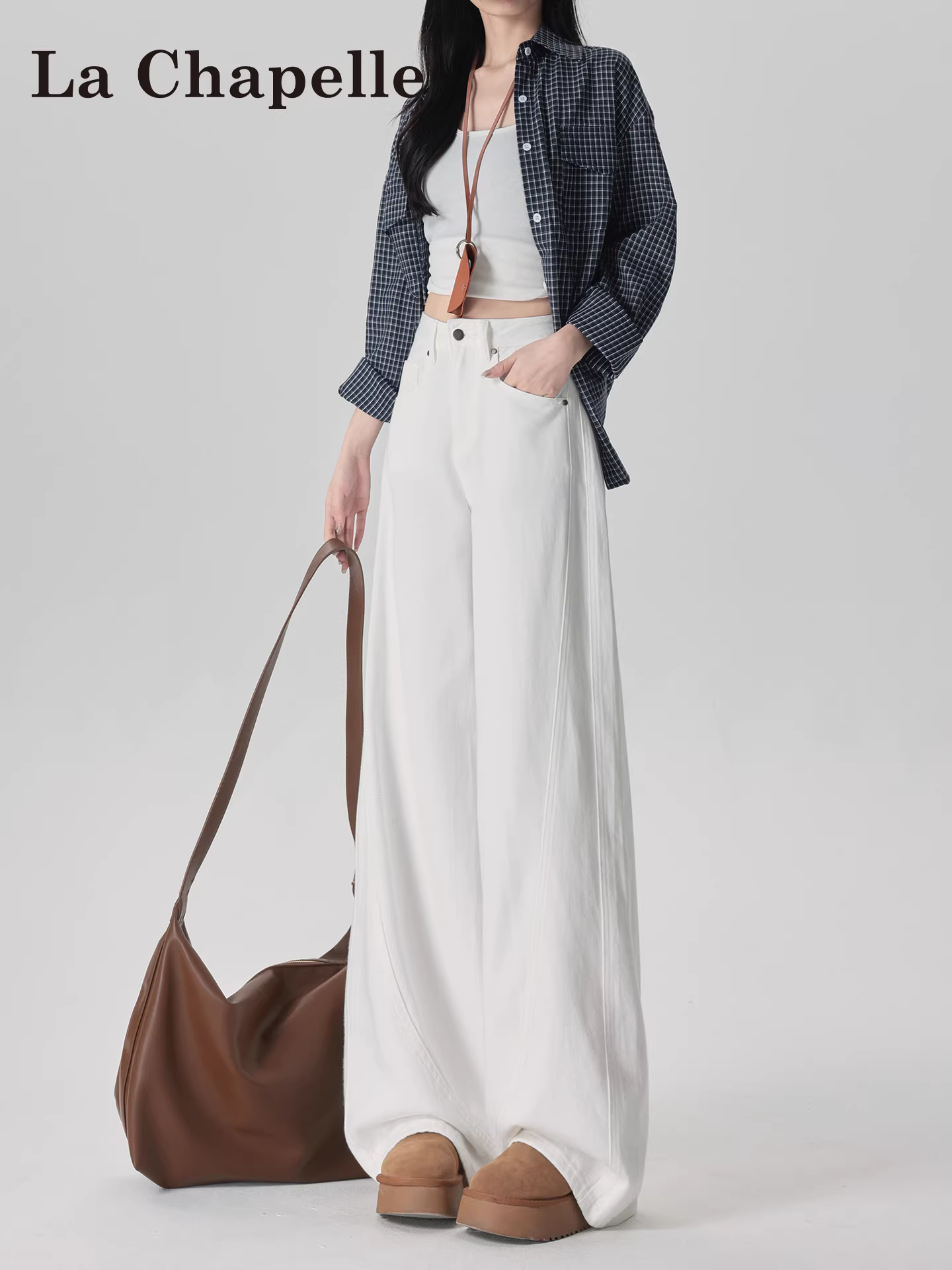 Quần jeans trắng rộng ống rộng La Chapelle dành cho nữ, mẫu mới thu đông 2025, cạp cao, dài chạm sàn, dáng thẳng, chất liệu mềm mại
