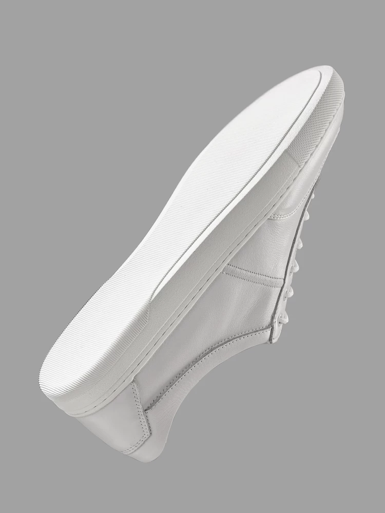 Giày nam Maple Leaf Giày thể thao màu trắng Giày nam đơn giản mới hợp thời trang Giày nam thông thường Giày trắng Giày thể thao Giày đế mềm Phong cách Hàn Quốc hợp thời trang