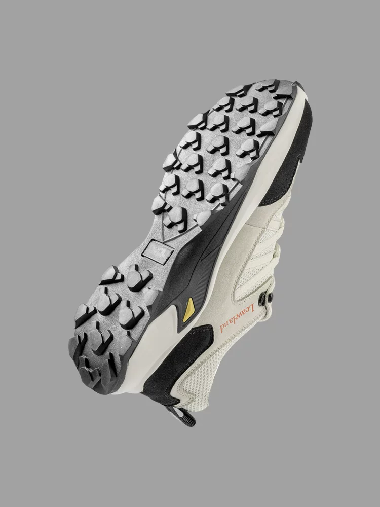 Giày nam Maple Leaf mùa thu, giày thể thao thường ngày, giày leo núi ngoài trời nam 2025 mới, đế dày, tăng chiều cao, giày bố thoáng khí