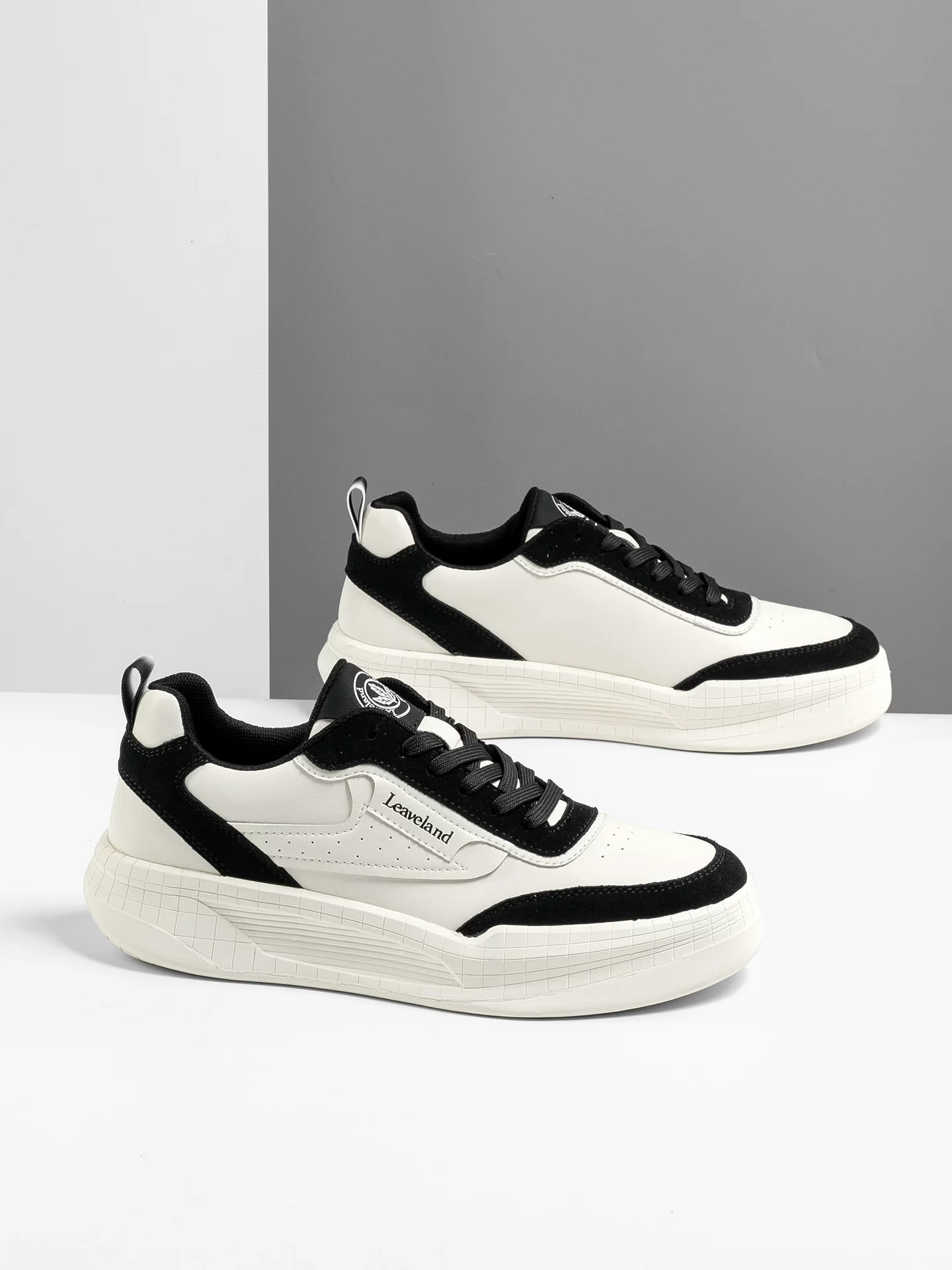 Giày nam Maple Leaf màu trắng, giày thể thao nam mùa thu 2025, giày ván thể thao đa năng, giày tăng chiều cao, giày thường ngày thời trang