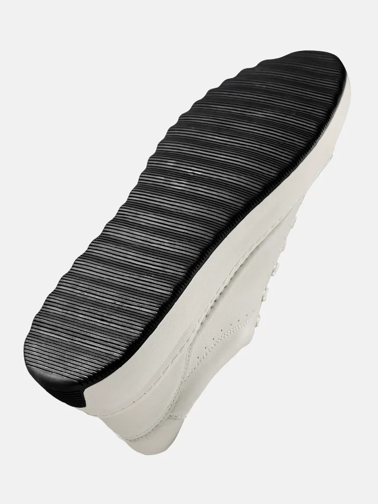 Giày nam Maple Leaf Giày thể thao màu trắng Giày thể thao nam phong cách retro Anh Quốc Giày thể thao nam mới hợp thời trang đa năng Giày đơn giản Giày cổ thấp