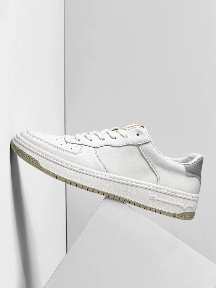 Giày nam Maple Leaf Giày thể thao mùa thu đông Giày nam đơn giản phong cách Hàn Quốc Giày trắng nam da Giày thể thao thông thường Giày đa năng Giày hợp thời trang