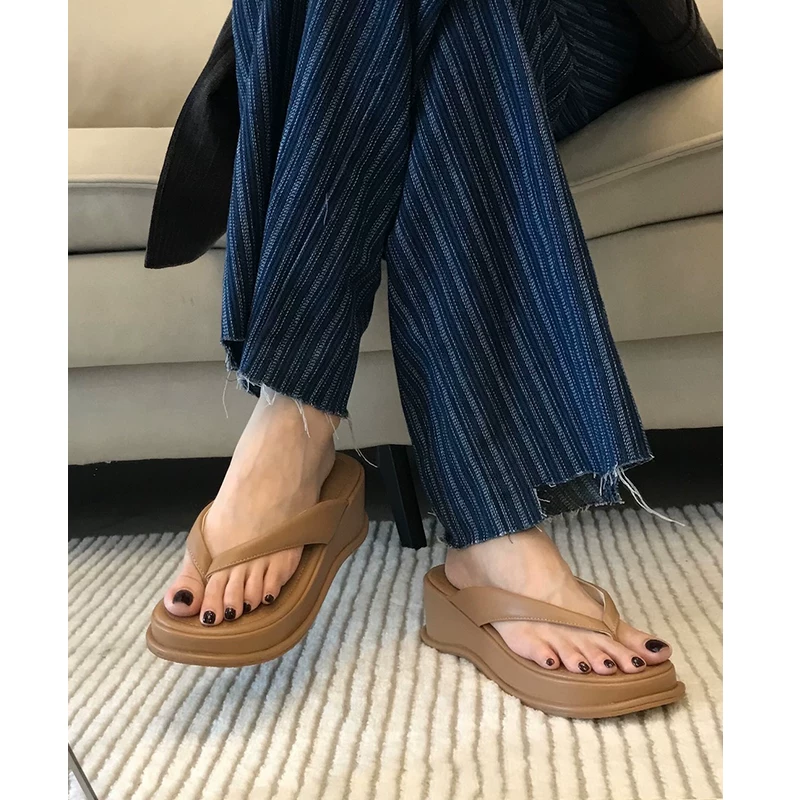 Phiên bản da cừu! Dép xỏ ngón đế dày kiểu Pháp dành cho nữ, dép đế xuồng đi nghỉ mát, dép La Mã đi biển.