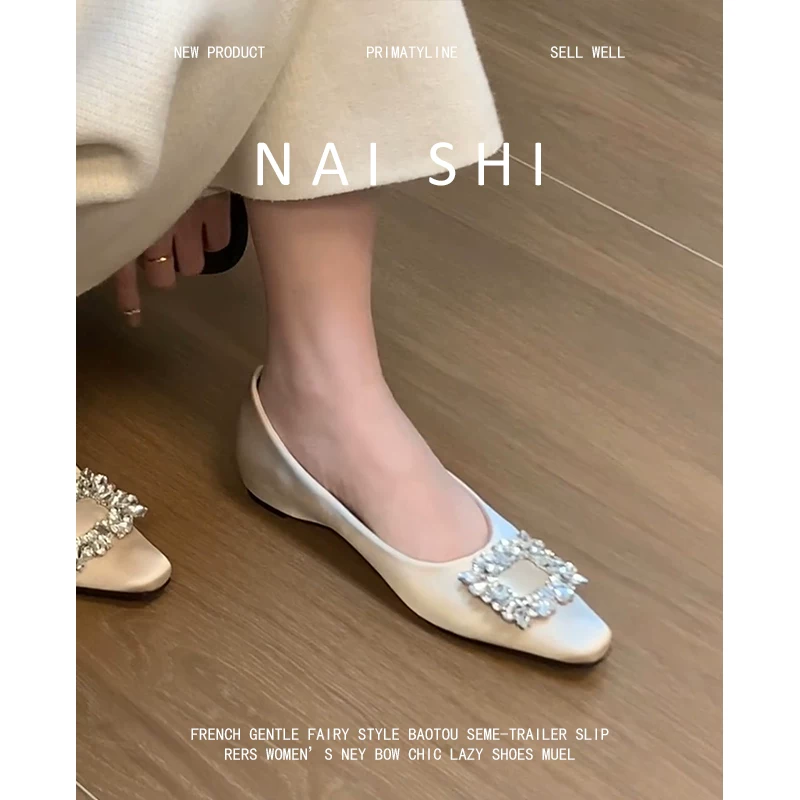 Phiên bản da cừu! Giày lười nữ kiểu Pháp có khóa vuông đính đá, tăng chiều cao ẩn, thích hợp phối với đầm, giày đế thấp.
