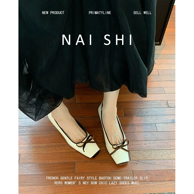 Phiên bản da cừu! Giày cao gót mũi vuông có nơ dành cho nữ, kiểu dáng slip-on phối màu, kiểu Pháp, gót thấp, kiểu kitten heels.