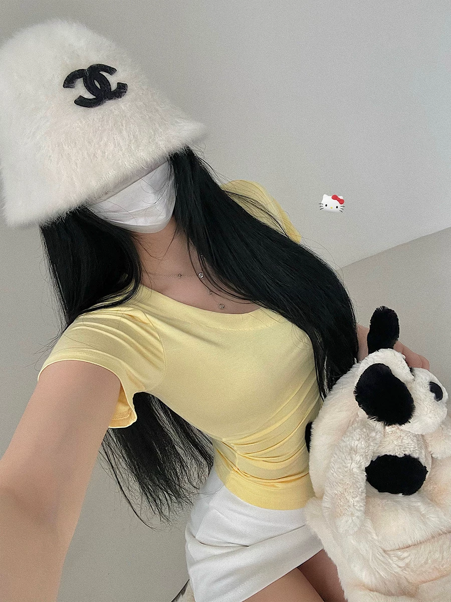 Áo thun ngắn tay đa năng YoungGirlDay Kardashian cổ chữ V cơ bản, ôm sát, màu trơn, co giãn dành cho nữ.