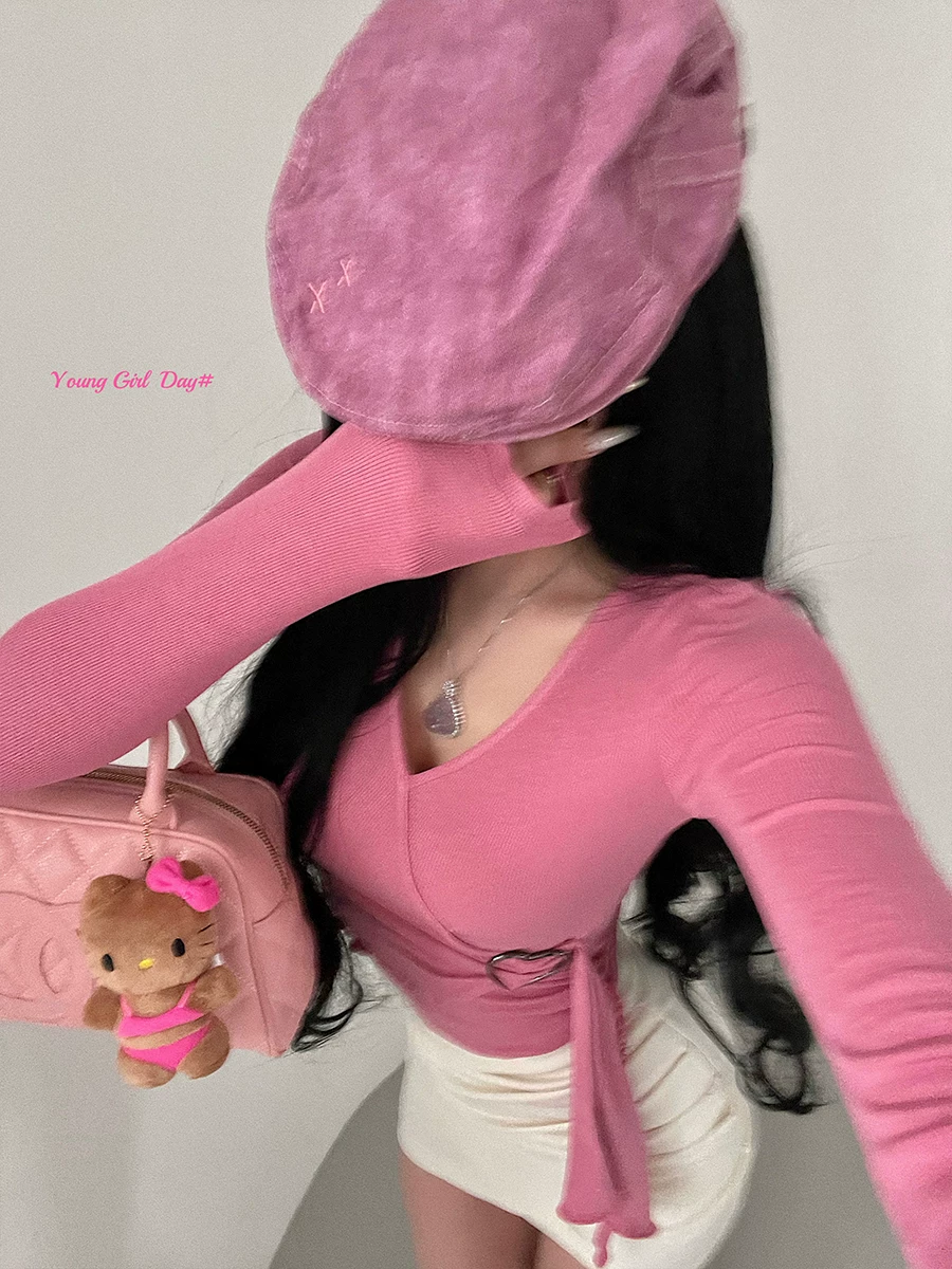 YoungGirlDay khao khát thuần khiết gợi cảm cổ chữ V nút hình trái tim thiết kế dây ruy băng thon gọn eo thon gọn áo thun dài tay