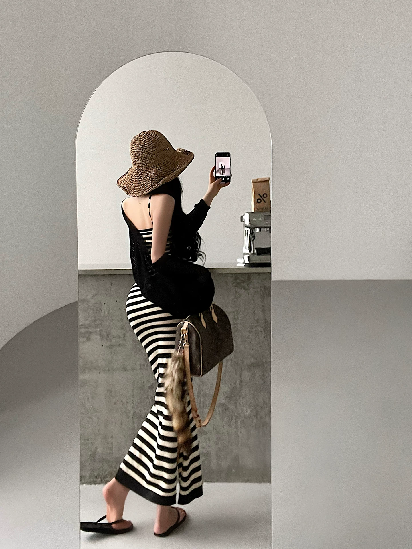 YoungGirlDay Pure Desire Cổ chữ V gợi cảm Slim Fit Sọc xẻ bên hông Váy dệt kim Bodycon Slip Dress Áo dài