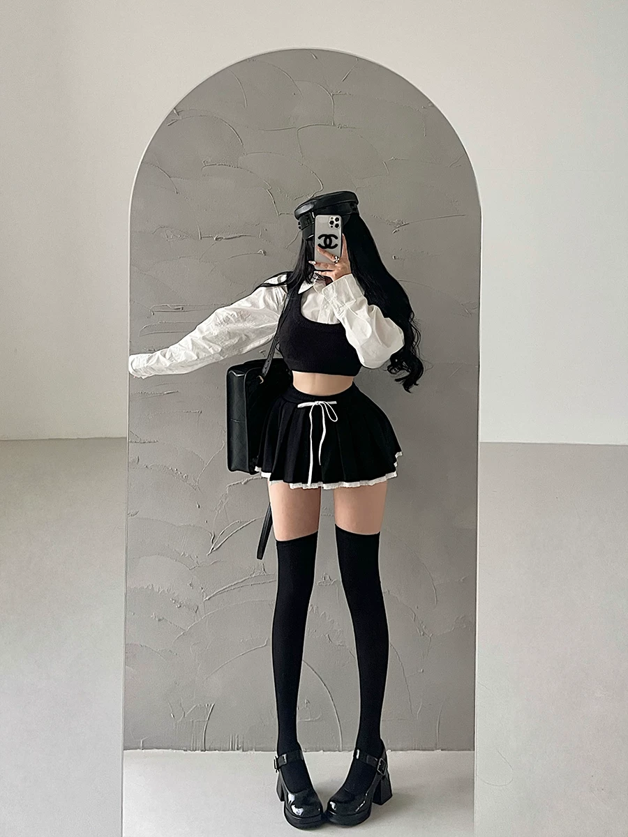 YoungGirlDay Chân váy mini xếp ly viền ren cạp cao kiểu Jennie chống lộ hàng