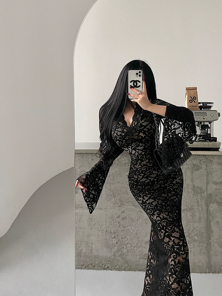 YoungGirlDay Pure Desire Style Phong cách gợi cảm Deep V Slim Fit Ren khoét hở tay áo dài Bodycon Dress Áo dài.