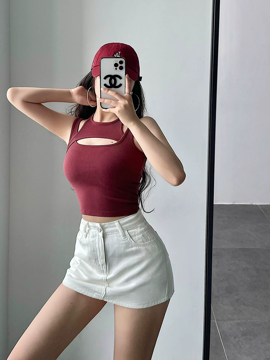 YoungGirlDay áo crop top ngắn ôm sát gợi cảm màu trơn có cổ dây buộc