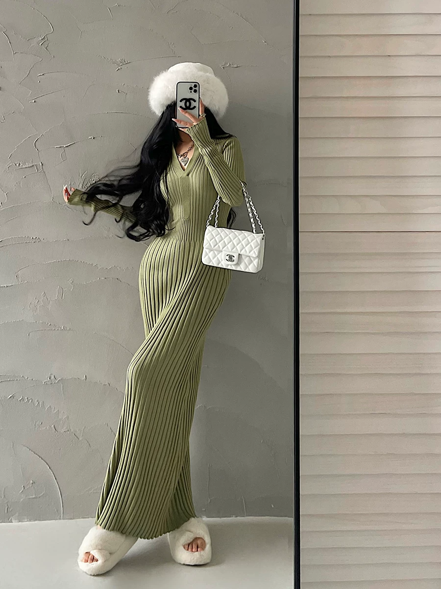YoungGirlDay Pure Desire Style Phong cách gợi cảm cổ chữ V Slim Fit dài tay có gân đan Bodycon Dress Váy dài.