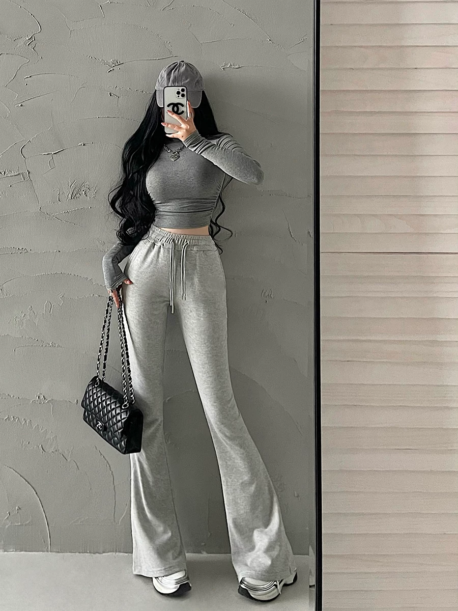 YoungGirlDay Quần ống loe cạp cao kiểu Âu Mỹ giúp chân trông dài hơn, quần thể thao năng động, quần dài chạm sàn.