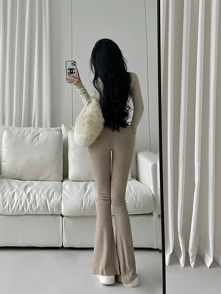 YoungGirlDay Quần ống loe xẻ tà cạp cao phong cách Âu Mỹ tôn dáng chân dài, quần dài dệt kim kiểu dáng thường ngày.