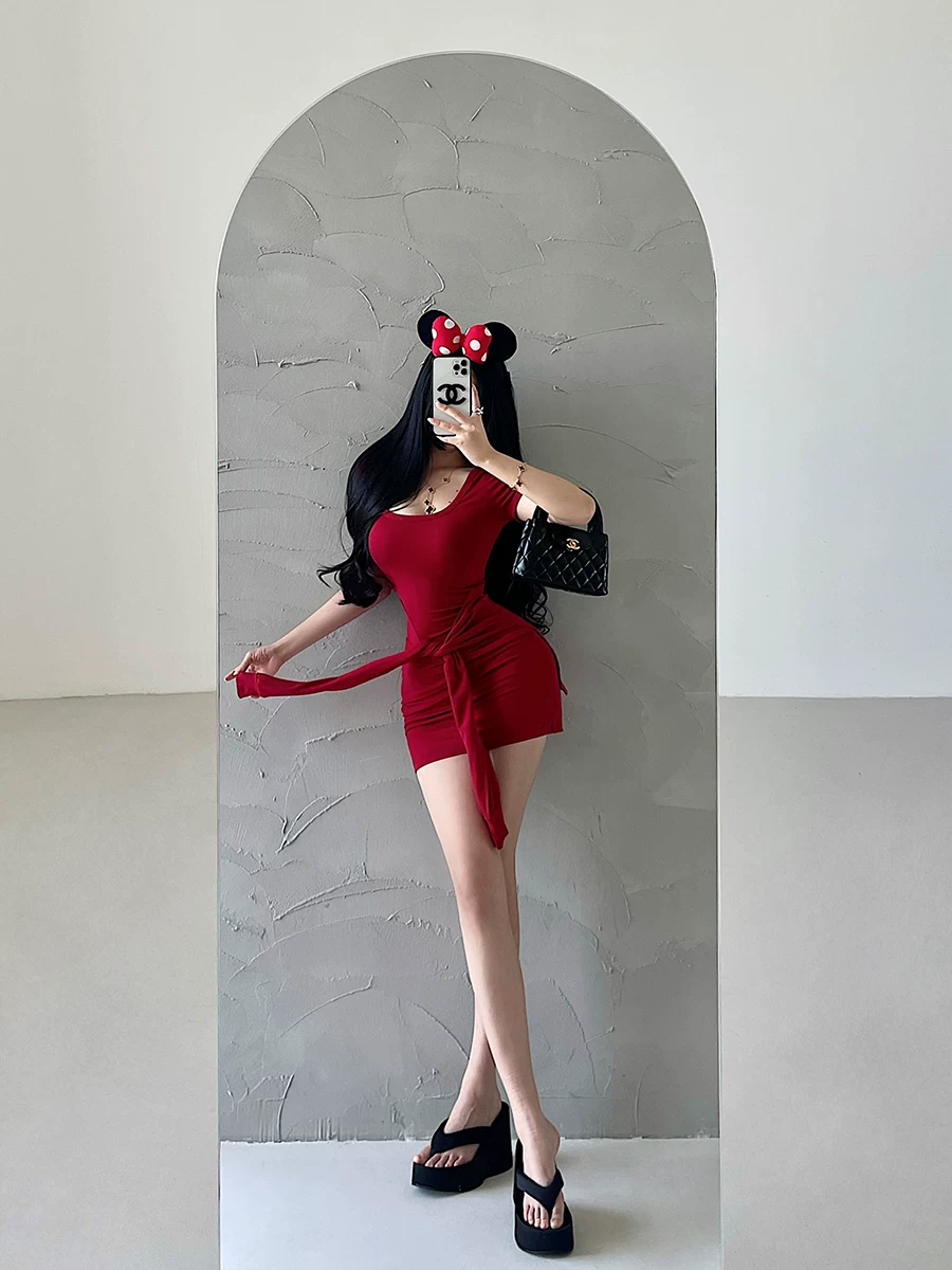 YoungGirlDay Pure Desire Gợi cảm cổ chữ U Slim Fit Giả hai mảnh Thắt eo tay ngắn Bodycon Dress Váy ngắn