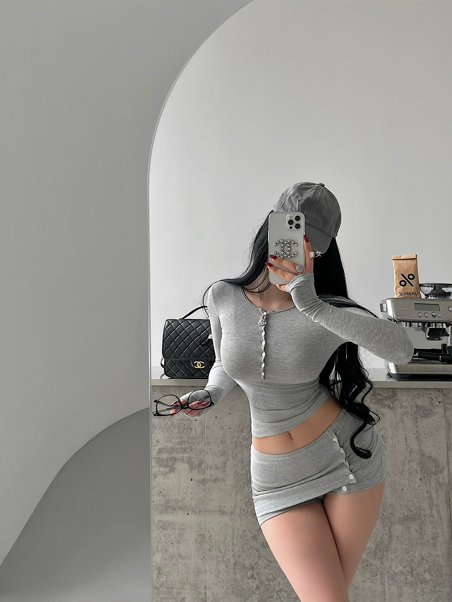 YoungGirlDay Pure Desire Hot Girl Áo thun dài tay một hàng khuy gợi cảm Top Bộ quần váy chống lộ eo thấp