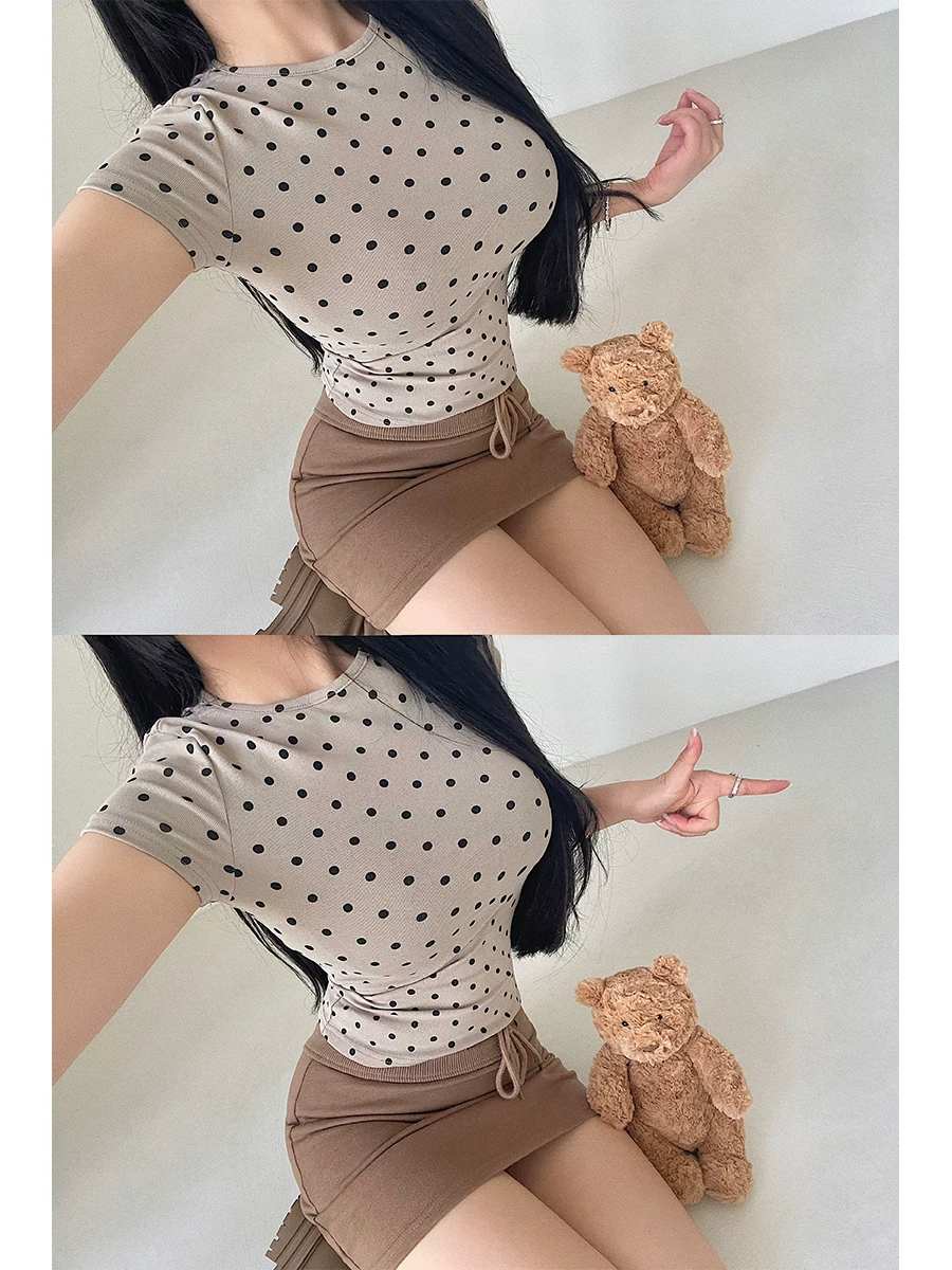 YoungGirlDay Pure Desire Sweet Girl Cổ Tròn Slim Fit Thiết Kế Vai Thông Thường Co Giãn Tay Ngắn Áo Phông Chấm Bi Hàng Đầu