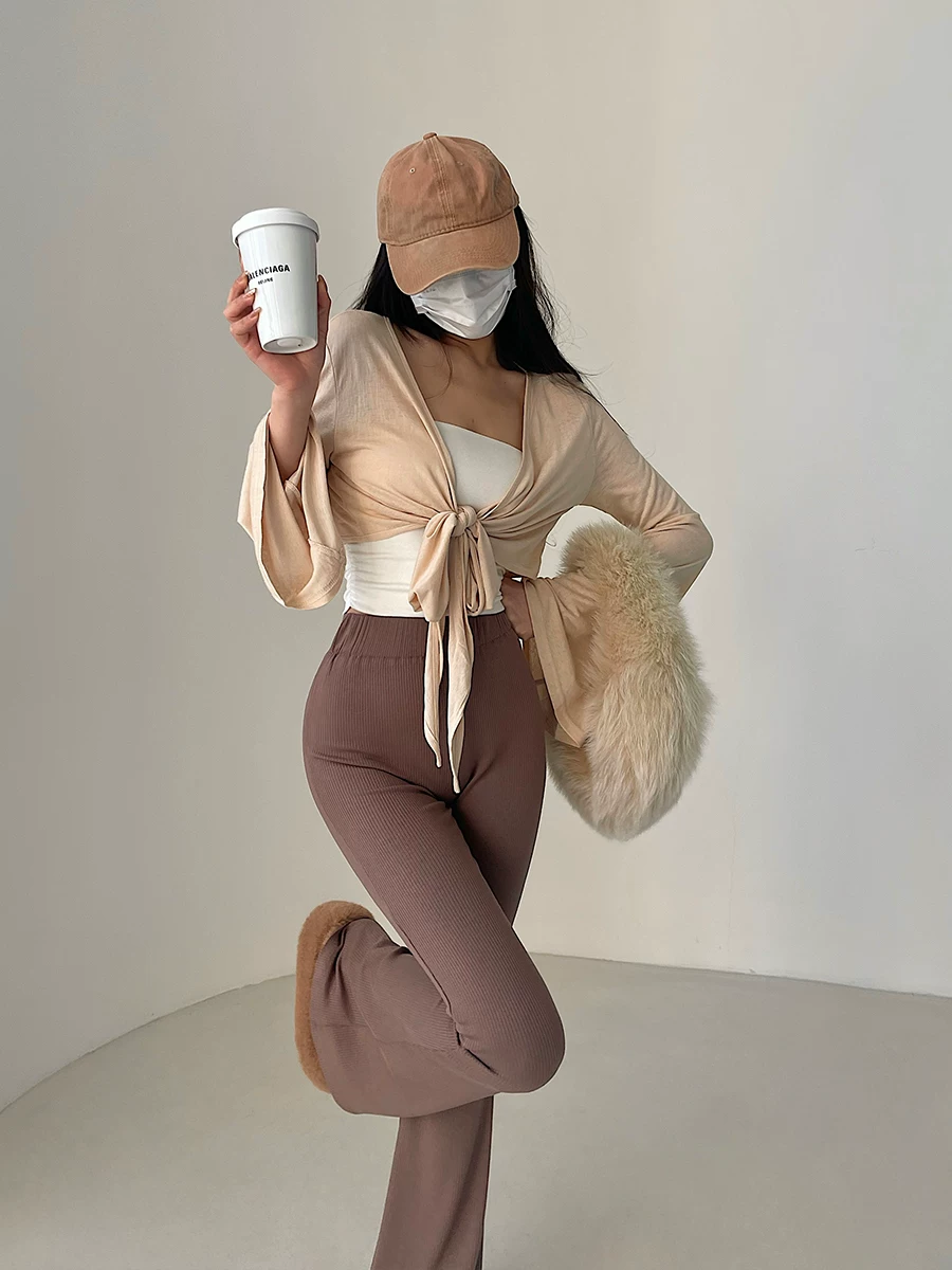 YoungGirlDay phong cách thuần khiết khao khát sự khao khát, áo cardigan ngắn tay chuông màu trơn, áo khoác chống nắng siêu mỏng