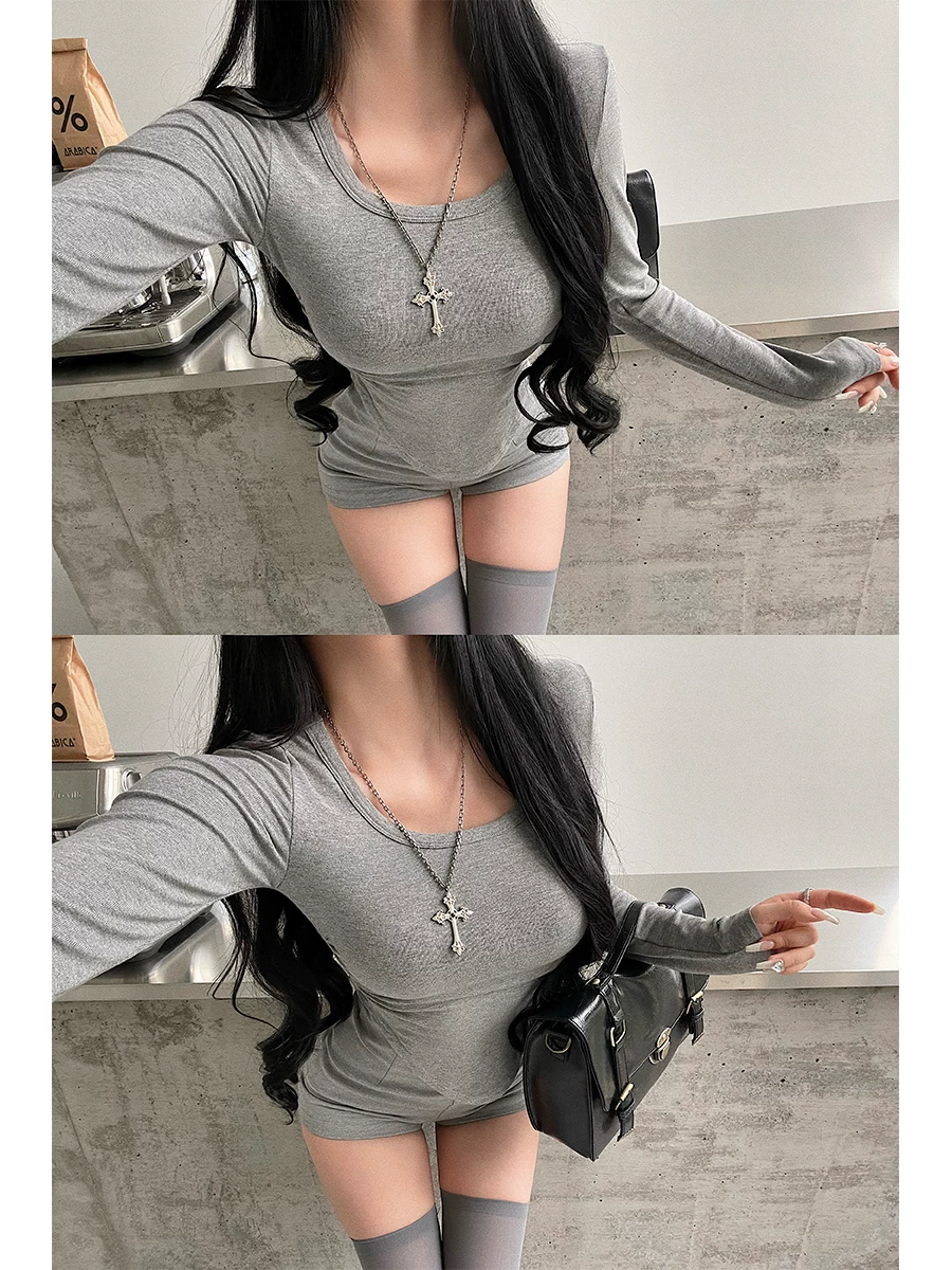 YoungGirlDay Pure Desire Cổ tròn gợi cảm Slim Fit Ruched Eo cong viền áo thun dài tay hàng đầu