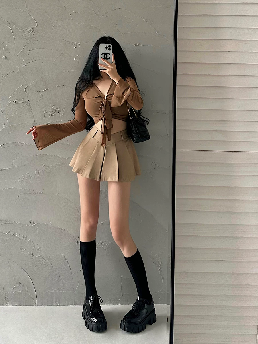 YoungGirlDay khao khát thuần khiết gợi cảm cạp cao hình chữ V quần short an toàn chống lộ hàng váy xếp ly váy ngắn