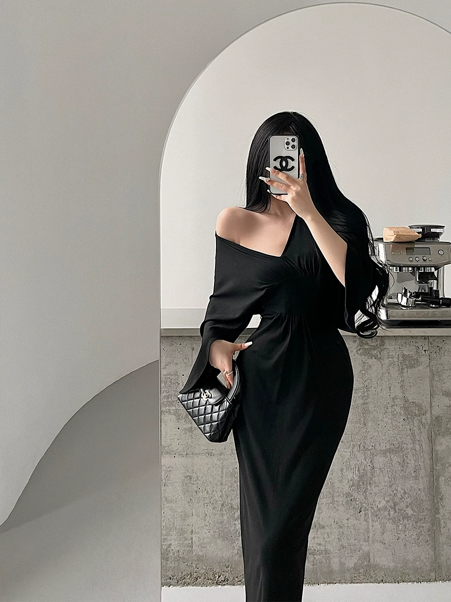YoungGirlDay Váy bodycon dài vừa phải, cổ chữ V sâu gợi cảm, có dây buộc eo, xẻ lưng