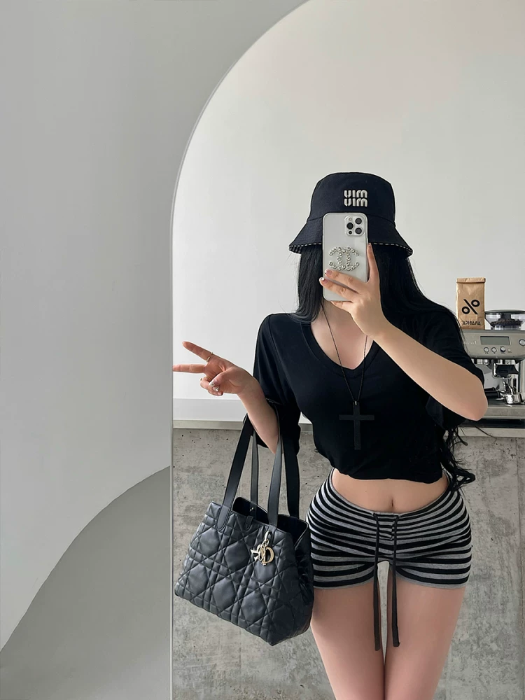YoungGirlDay khao khát thuần khiết hot girl gợi cảm eo thấp dây rút co giãn ôm hông sọc thể thao quần short giản dị quần short nóng bỏng