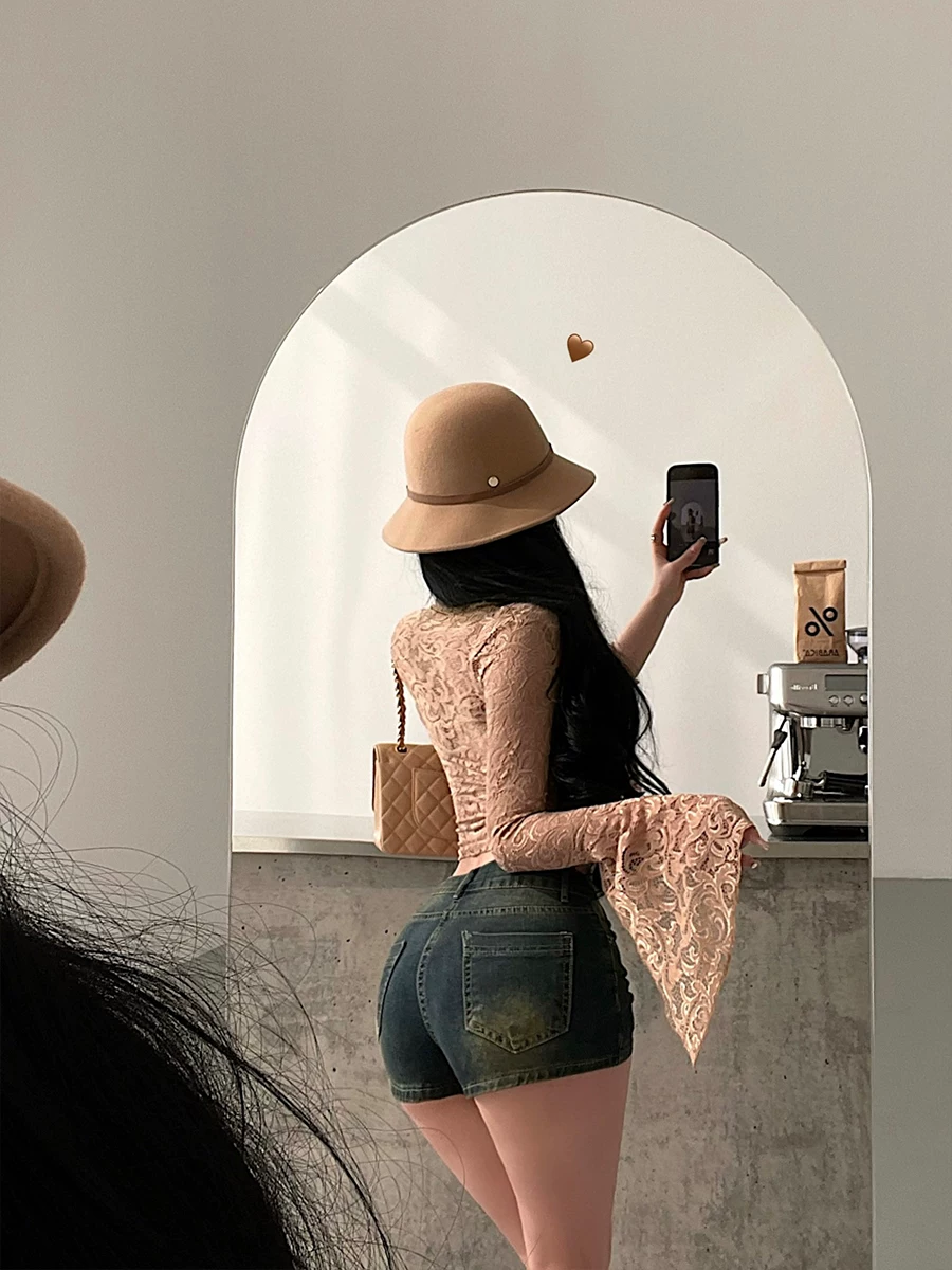 Quần short denim ôm sát, nâng mông, gợi cảm, tôn dáng chân dài, che hông dành cho nữ, phong cách YoungGirlDay, truyện tranh Hàn Quốc.