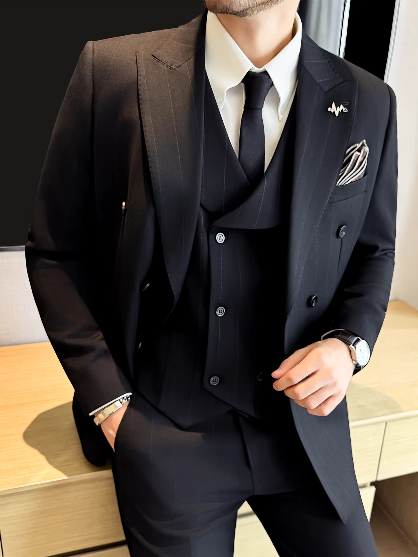 Bộ vest len có cổ đính hạt, vest nam hai hàng khuy, phong cách công sở lịch sự, đa năng và dễ chăm sóc, bộ vest ba mảnh