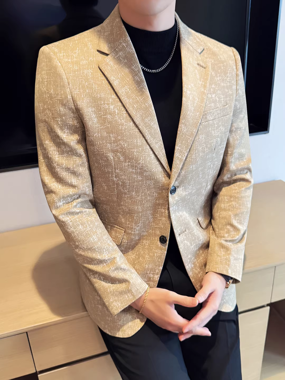 Bộ vest nam kiểu Hàn Quốc, dáng ôm, chất liệu jacquard thời trang