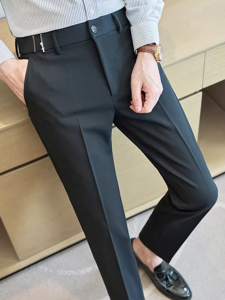 Quần âu nam thiết kế khóa kéo ở eo, kiểu dáng mới thu đông 2025, chất lượng cao, dễ chăm sóc.