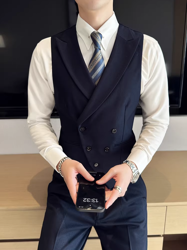 Áo vest nam cổ chữ V hai hàng khuy, phong cách Anh quốc lịch lãm, vest cưới chú rể, vest phù rể cao cấp ôm dáng.