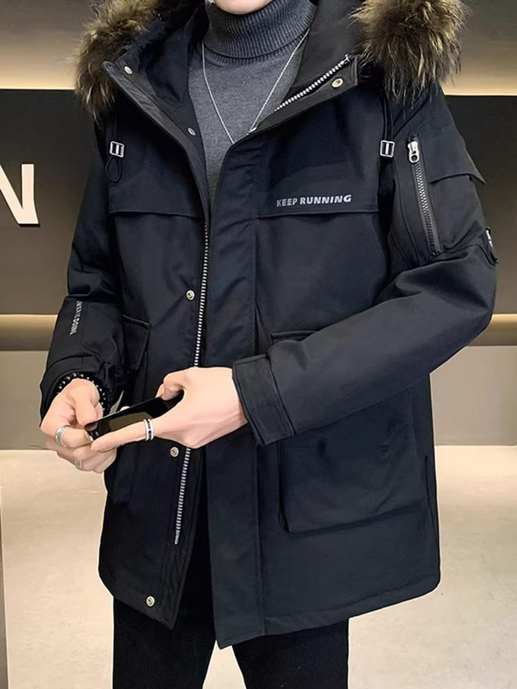 Áo khoác phao nam mùa đông 2024 kiểu mới cao cấp thời trang và lịch lãm, dày dặn, ấm áp, có cổ lông lớn và mũ trùm đầu.