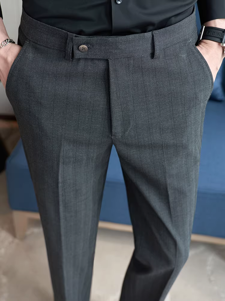 Quần tây nam sọc vân, kiểu xuân thu mới, phong cách công sở lịch lãm cao cấp Hàn Quốc, dáng ôm thời trang, kiểu dáng thon gọn.