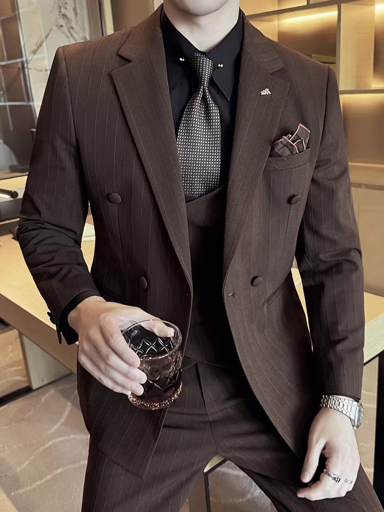 Vest nam kẻ sọc hai hàng khuy, kiểu dáng lịch lãm, thời trang, ôm dáng, lịch lãm, thích hợp cho đám cưới, tiệc cưới, chú rể.