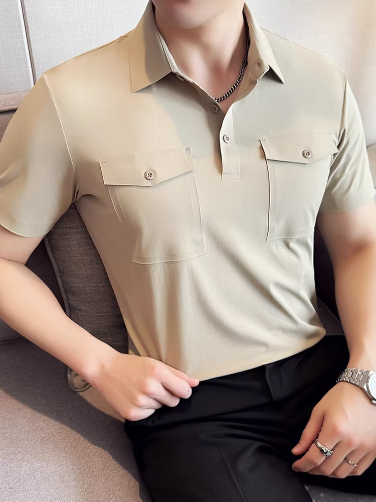 Áo thun nam tay ngắn thiết kế hai túi, chất liệu nhanh khô, kiểu dáng thời trang mới mùa hè 2025, cổ áo sơ mi, đa năng, mát mẻ và thoải mái.