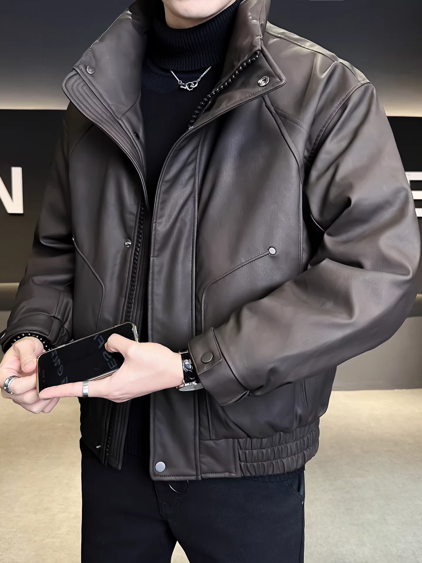 Áo khoác da nam cao cấp 90% da thật, kiểu dáng mới mùa đông 2025, kiểu dáng đa năng, áo khoác da dày kiểu moto.