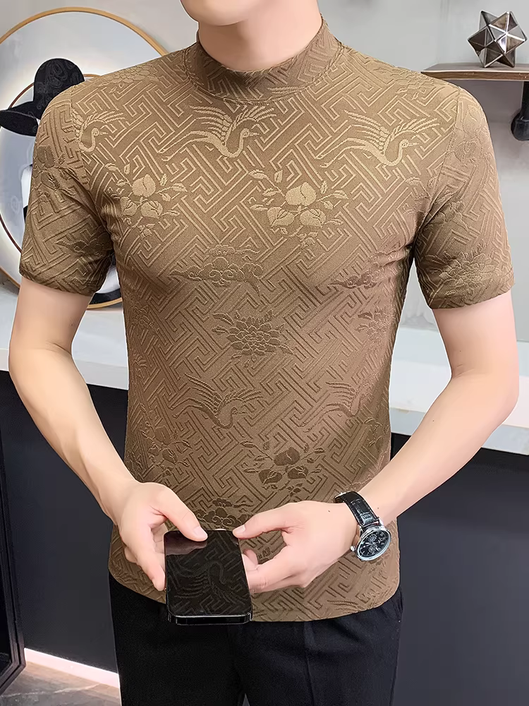 Áo thun nam dệt kim jacquard cổ trung, tay ngắn, thời trang thu đông 2025, kiểu dáng thời thượng, ôm body.