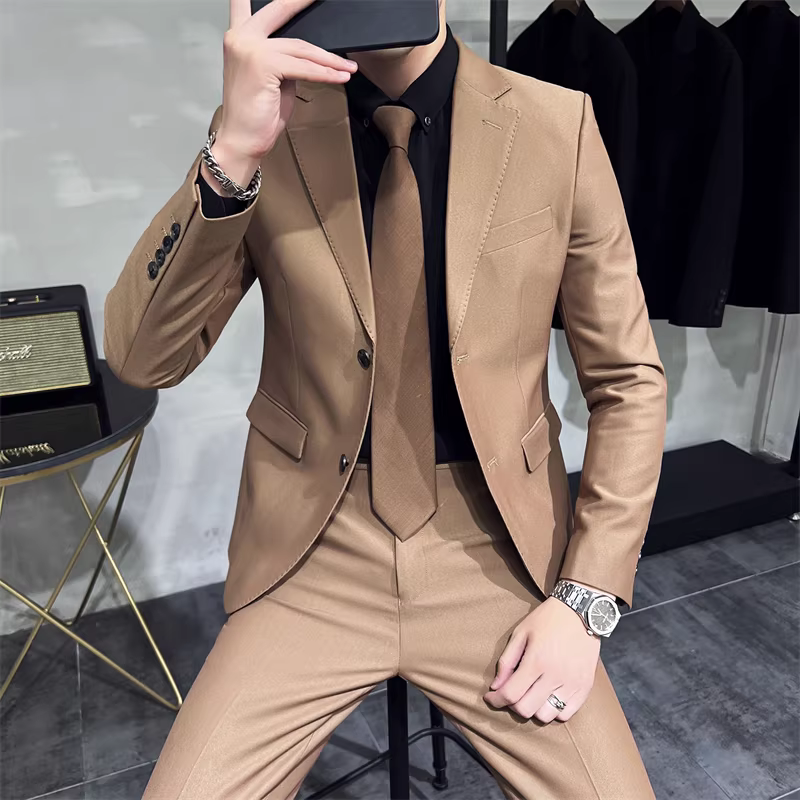 Bộ vest nam cao cấp xuân 2024 kiểu Anh phiên bản Hàn Quốc thời thượng, dáng ôm, lịch lãm, phong cách doanh nhân.